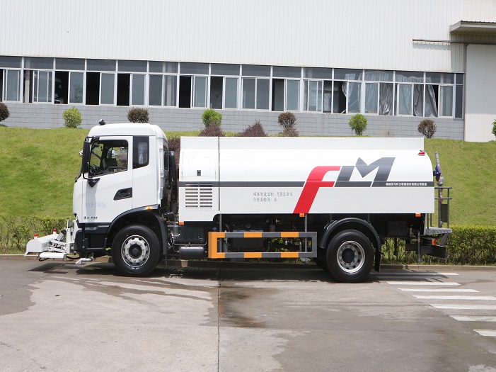 High-pressure Cleaning Truck – FLM5180GQXDF6