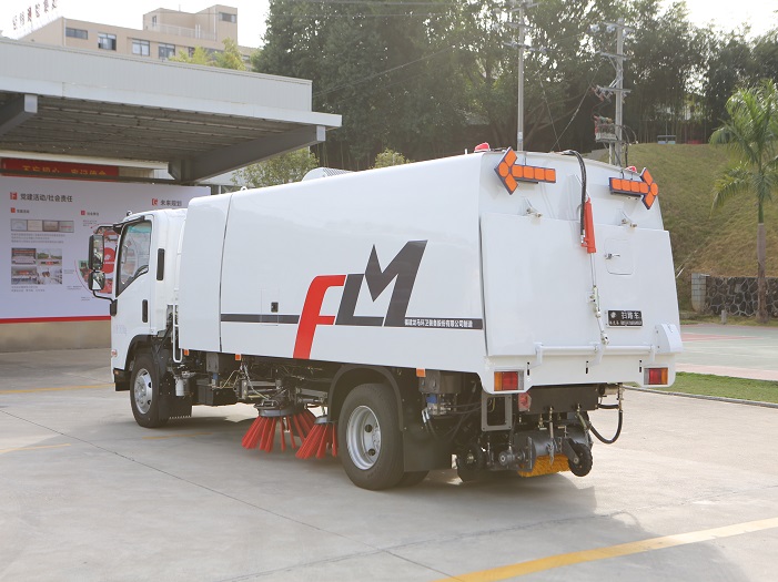 Sweeper Truck – FLM5110TSLQL6