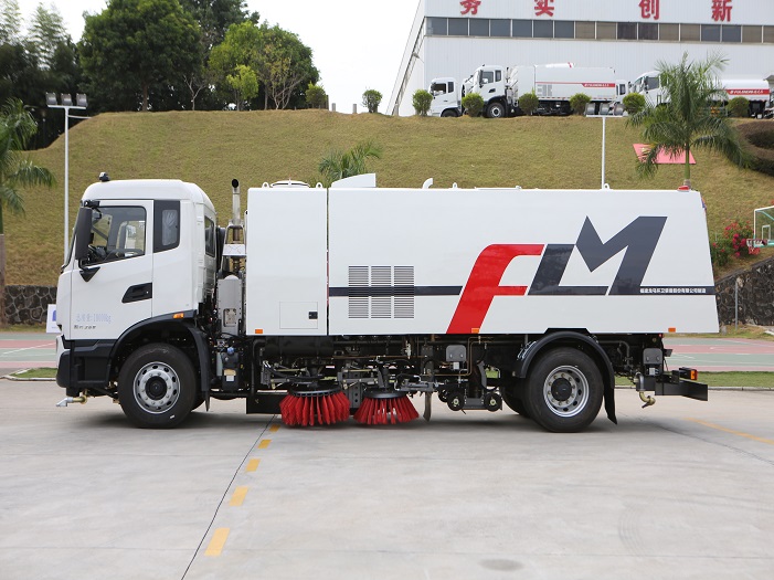 Single Engine Washing & Sweeping Truck – FLM5180TXSDF6SD