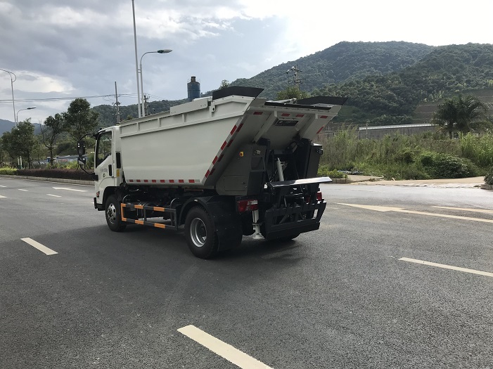 Self-loading & Dumping Garbage Truck – FLM5080ZZZJL6H