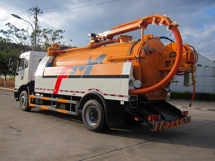Sewer Dredging and Cleaning Vehicle – FLM5180GQXDF6X