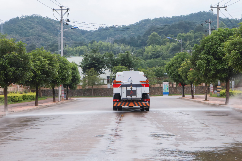 Introduction to Clean Energy Washing Vehicle