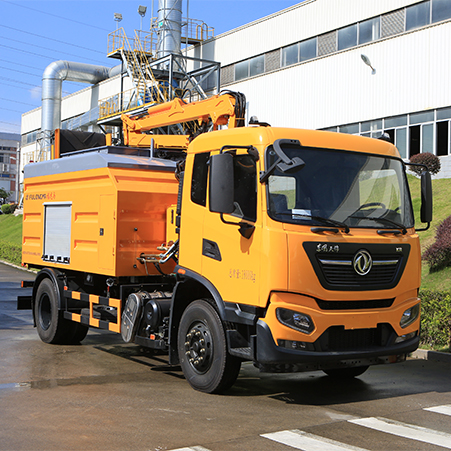 Introduction to the features of Fulongma waste crushing truck