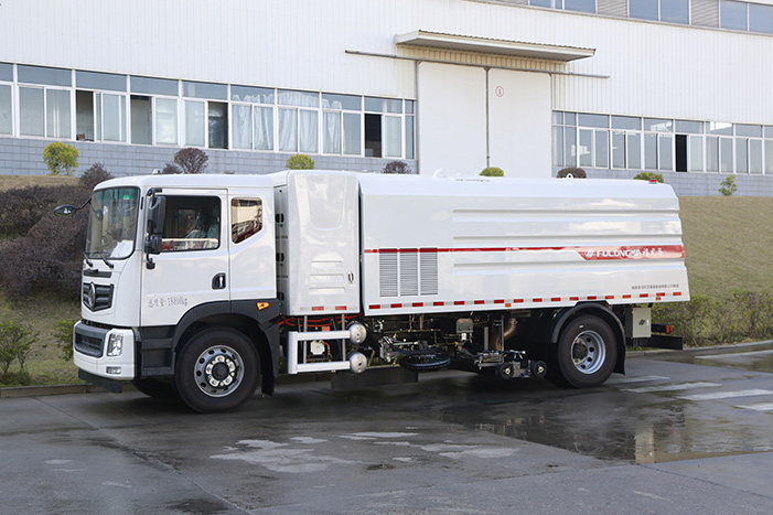 Electric Washing & Sweeping Truck – FLM5180TXSDTBEV