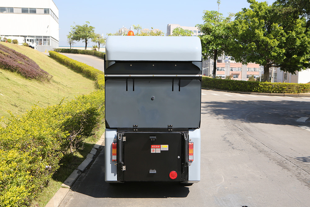 small pure electric road sweeper