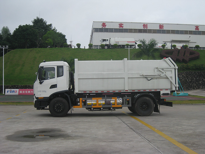 Natural Gas Docking-type Garbage Truck – FLM5180ZDJDF6NG