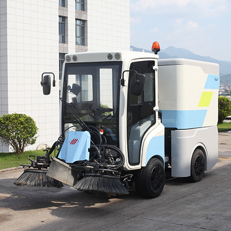 Features and video of FULONGMA small electric road sweeper