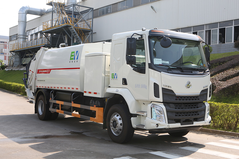 camion compacteur d'ordures purement électrique