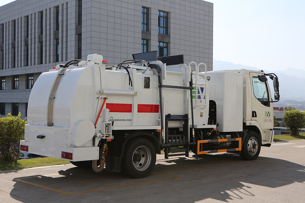 camion de collecte de déchets alimentaires purement électrique