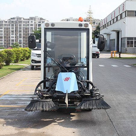 Sanitation operations open the era of unmanned driving