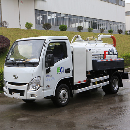 FULONGMA's new 4-ton electric fecal suction truck, long battery life