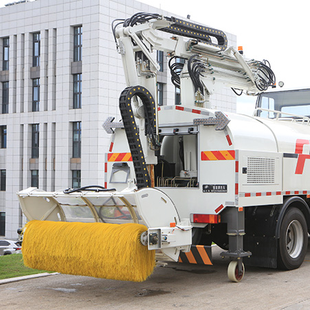 FULONGMA tunnel cleaning truck has excellent performance configuration and good product quality