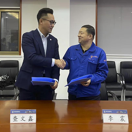 Strong alliance | FULONGMA and Shaanxi Auto Commercial Vehicle signed a strategic cooperation agreement
