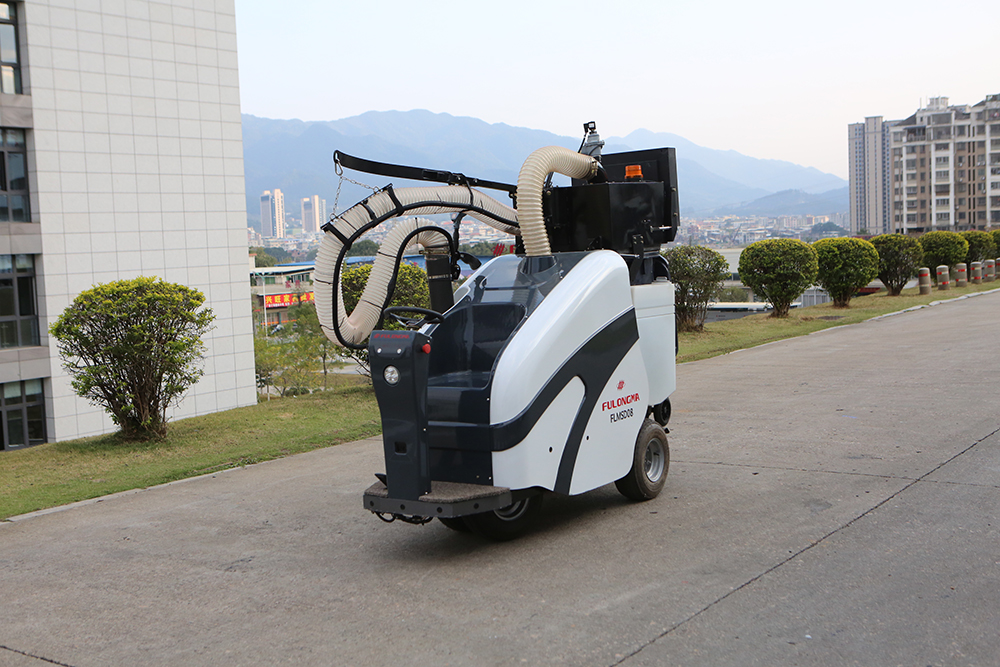 small electric street vacuum sweeper