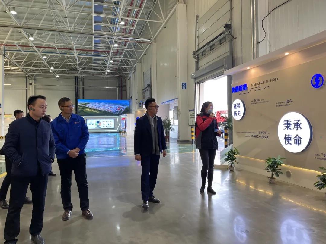 Fuerte alianza | FULONGMA y Shaanxi Auto Commercial Vehicle firmaron un acuerdo de cooperación estratégica