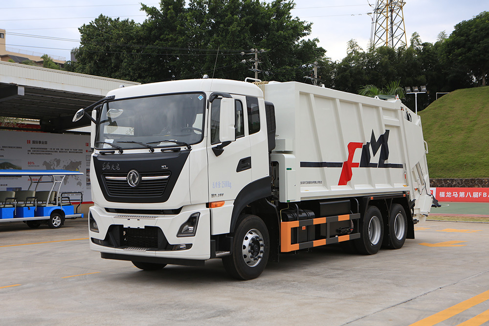 camion à ordures au gaz naturel comprimé