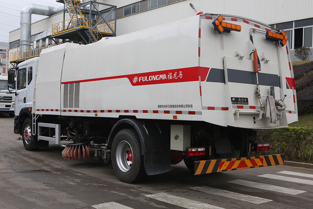 camion de nettoyage et de balayage au gaz naturel