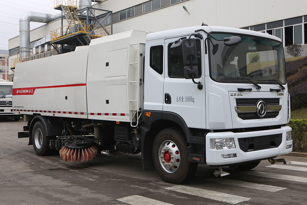 camion de nettoyage et de balayage au gaz naturel