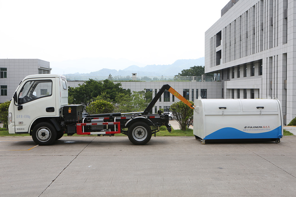 camion à ordures à bras de crochet électrique pur