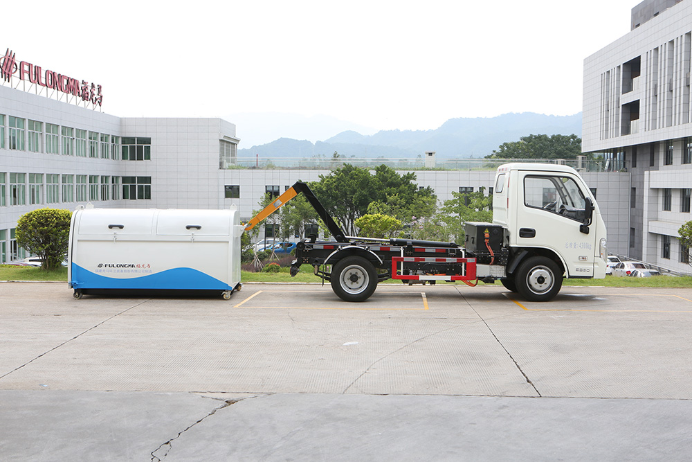 camion à ordures à bras de crochet électrique pur