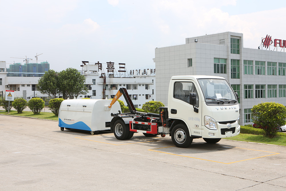 pure electric hook arm garbage truck