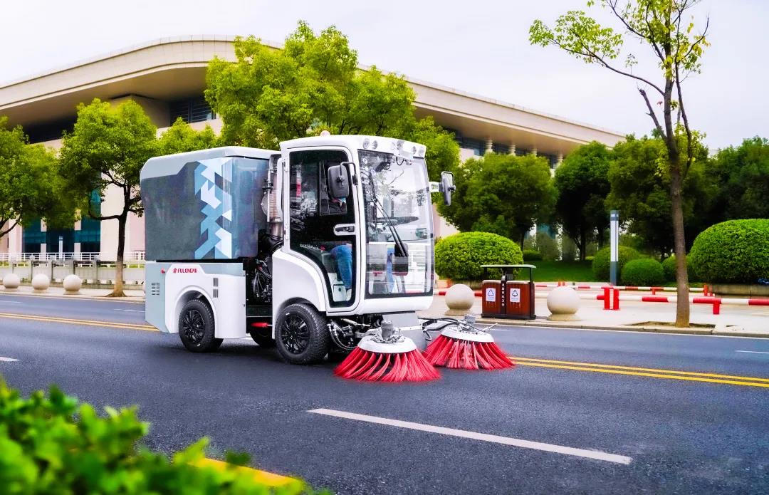 road sweeper