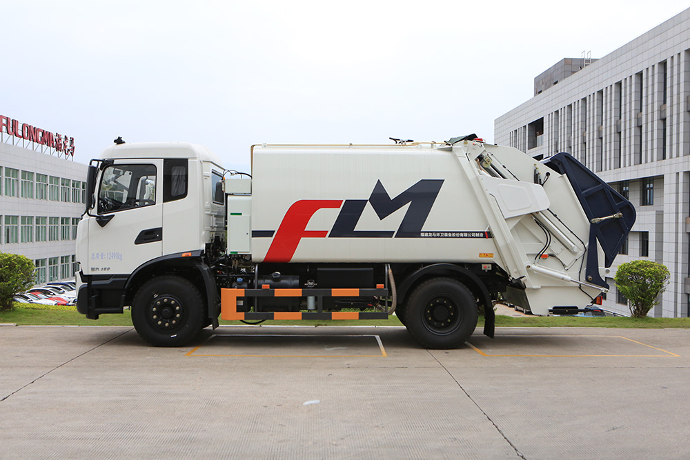 camion à ordures à compression de taille moyenne de 12 tonnes