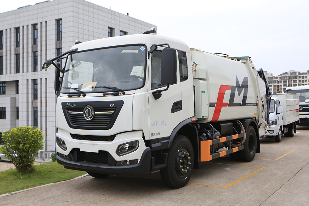 camion à ordures à compression de taille moyenne de 12 tonnes