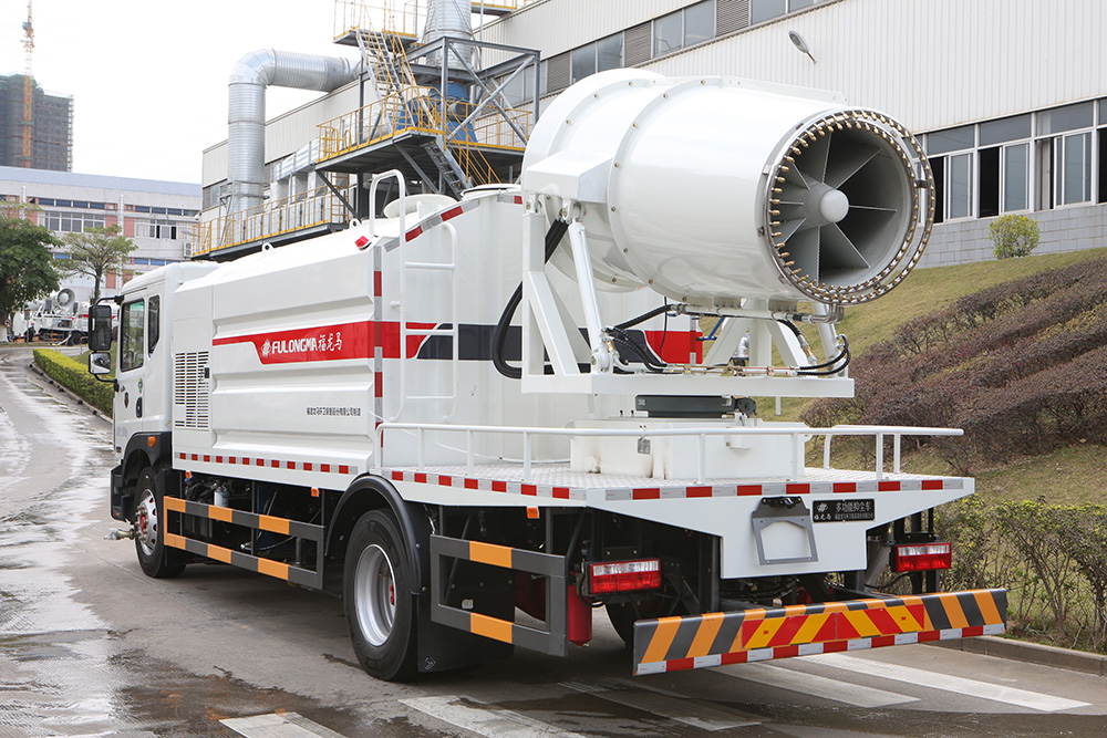 18-ton multi-functional dust suppression truck
