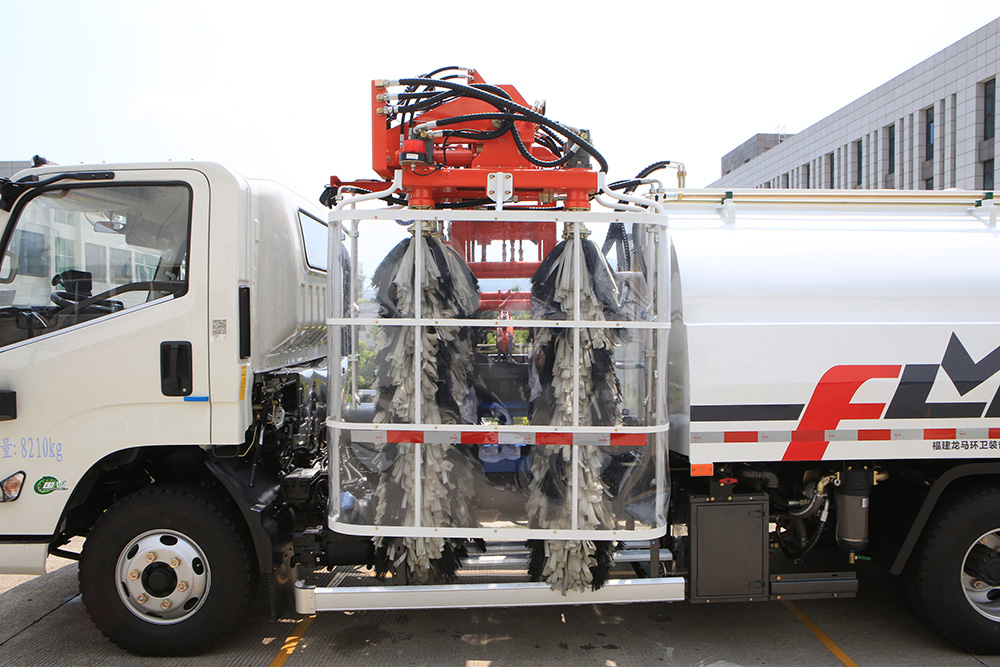 véhicule de nettoyage de garde-corps routier