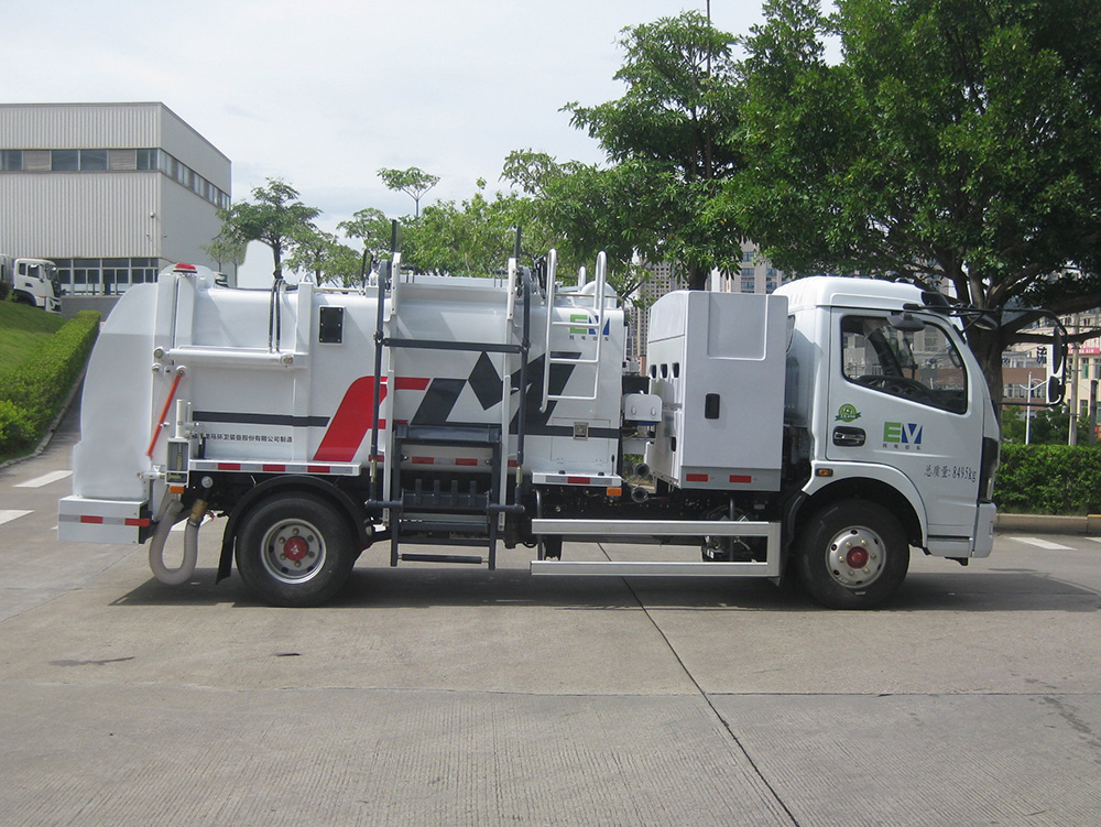 latest 8-ton pure electric kitchen garbage truck