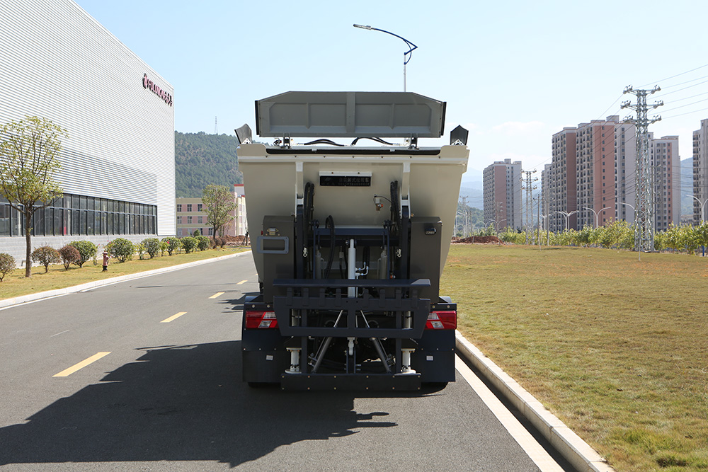 leak-free dump garbage truck