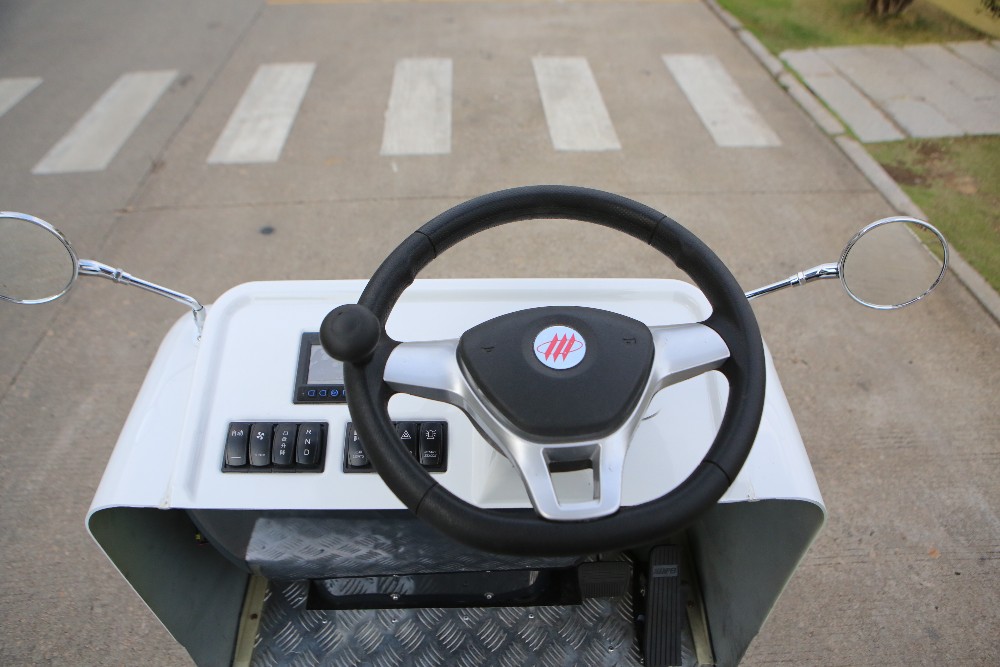 Electric Ride-on Road Sweeper