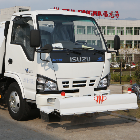 High-pressure Cleaning Truck - let's clean it up.