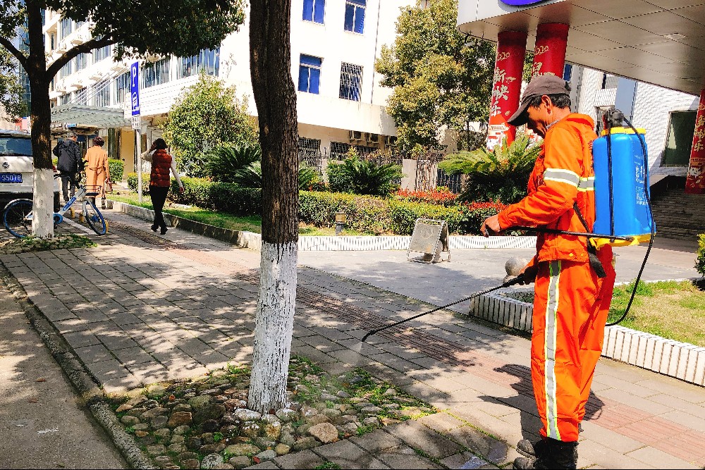 FULONGMA sanitation workers