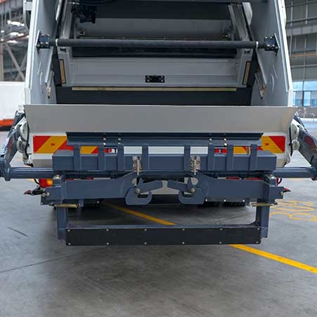 How Rear Loader Garbage Trucks Support Recycling Efforts?