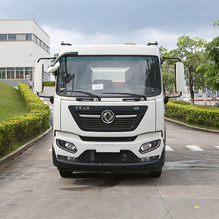 Innovations in Waste Management: The Docking-type Garbage Truck Advantage