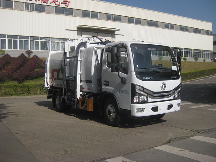 How Waste Bin Trucks Tackle Extreme Weather and Natural Disasters