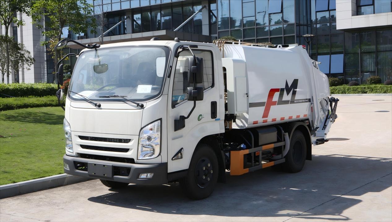 What Are the Different Types of Garbage Trucks and How Do They Work