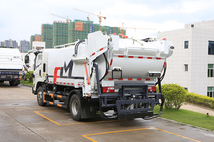 FULONGMA food waste collection truck shown from the front side