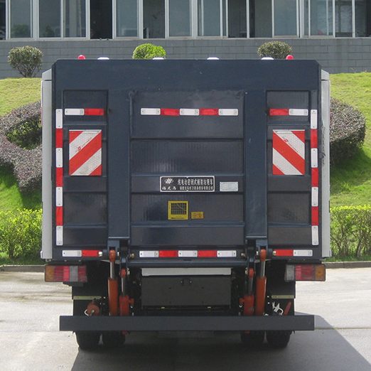 Electric Garbage Truck for Waste Transfer: Improving Sealed Dustbin Collection
