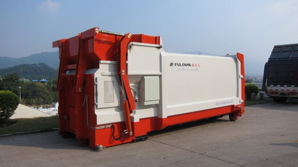 fulongma-ztx16-movable-refuse-compactor-side-view